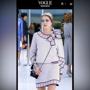 Chanel-Inspired 2016 White Knit Sweater Top – Red & Blue Pattern